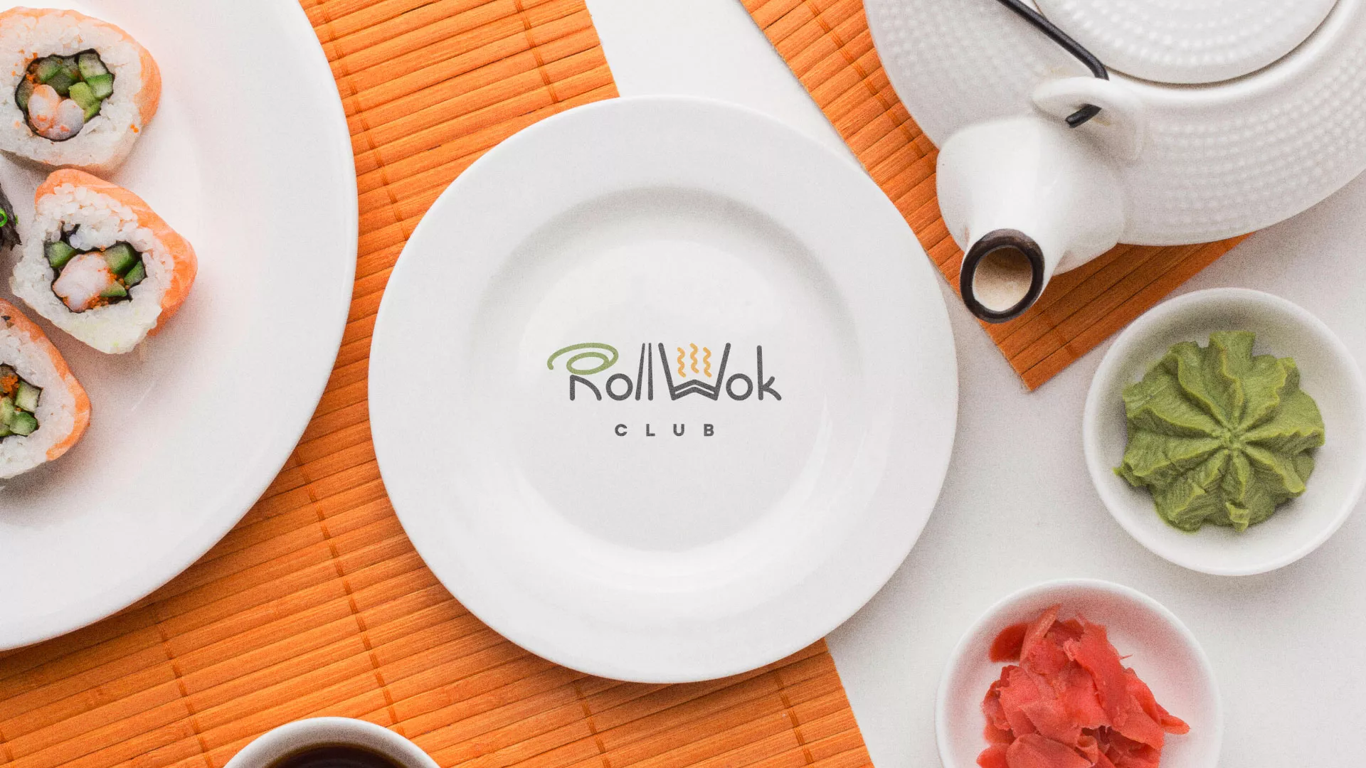 Разработка логотипа и фирменного стиля в Белоусово для суши-бара «Roll Wok Club» Разработка логотипа и фирменного стиля в Белоусово для суши-бара «Roll Wok Club»